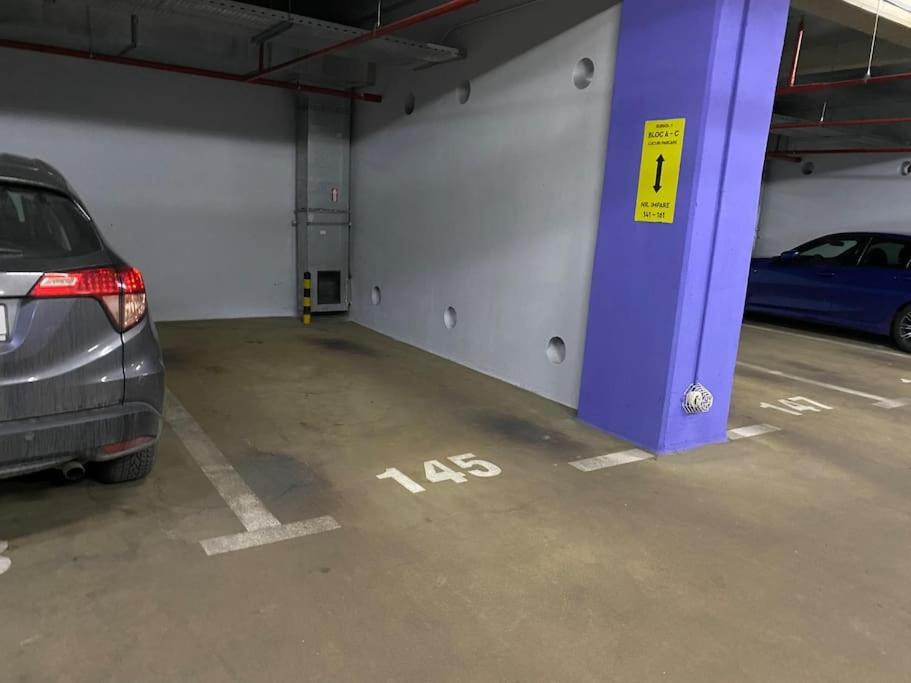 Green Apartment 214 With Private Parking بوخارست المظهر الخارجي الصورة